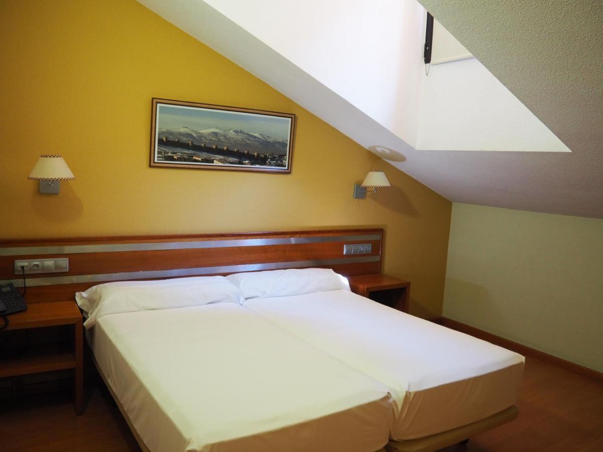 Hotel Ele Mirador De Santa Ana Ávila Exteriér fotografie
